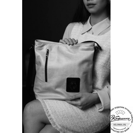 Женская кожаная сумка "Мальва" (светло-коричневая)